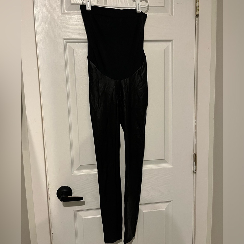 Spanx Maternity Leggings size S